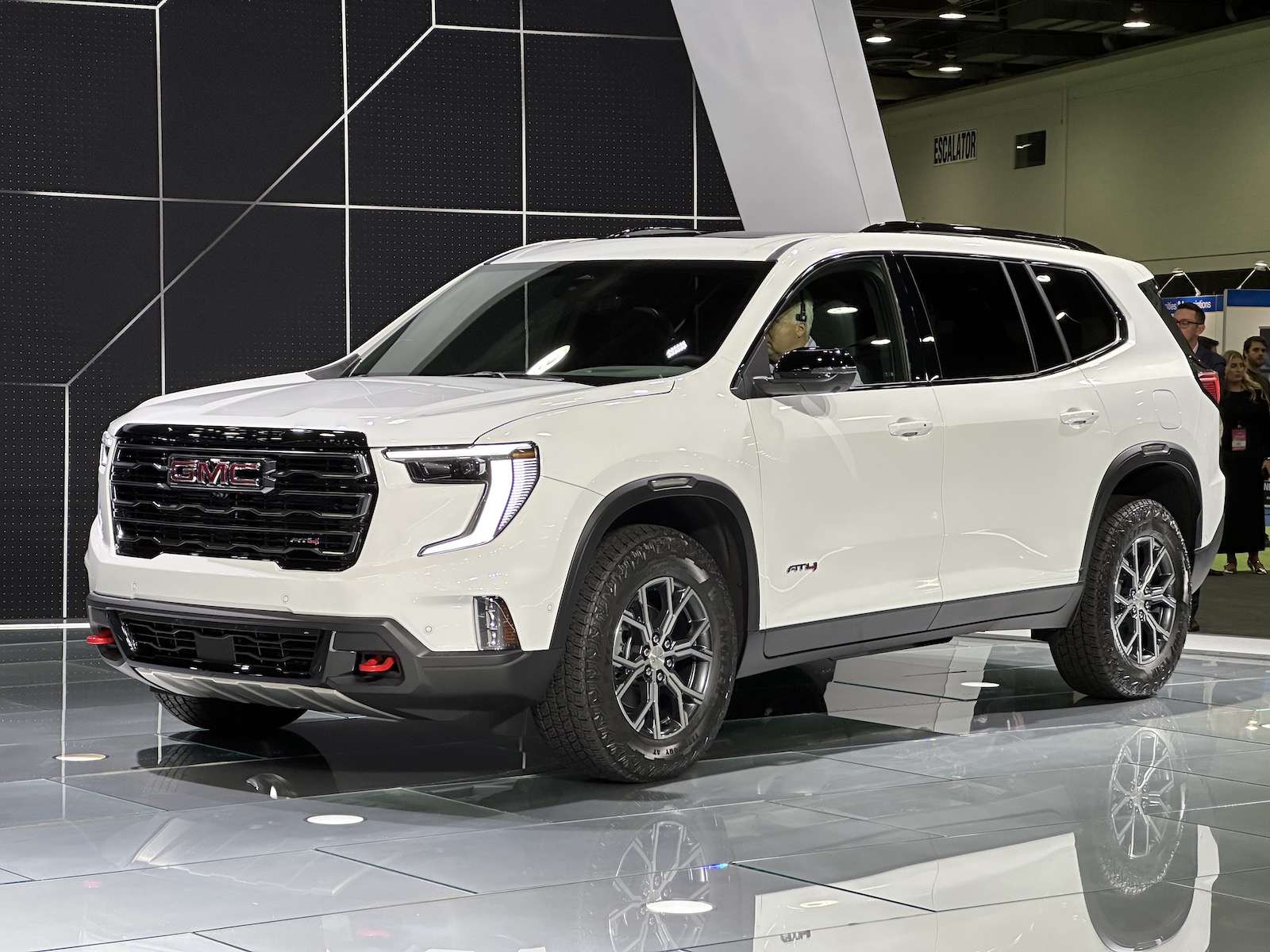 2024 GMC Acadia AT4 white NAIAS 2023 front 3-4