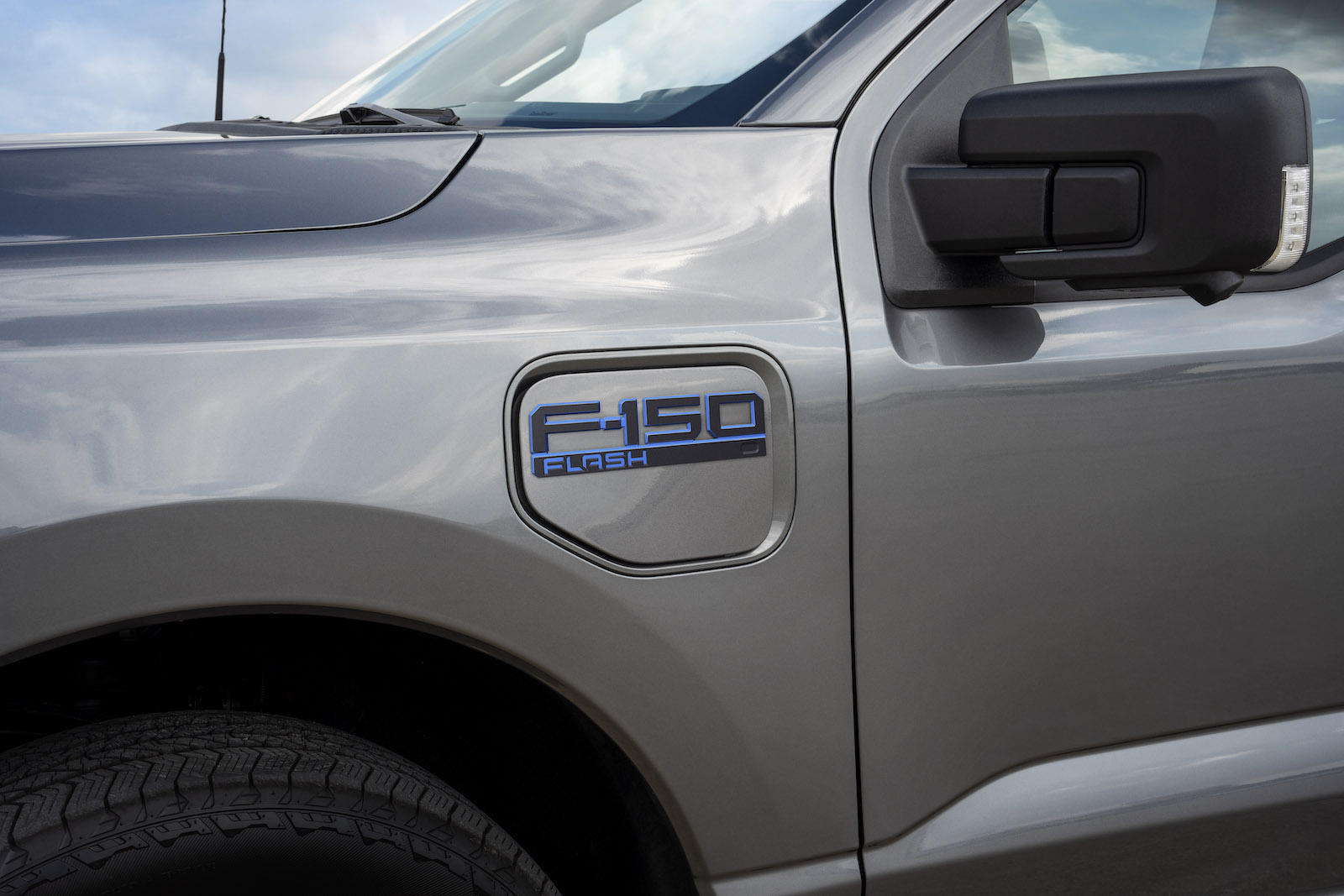 2024 Ford F-150 Lightning Flash charge port cover REL