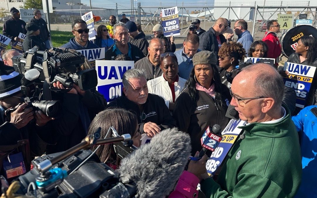 UAW Chief Fain’s Record Contracts Impacting Entire Industry