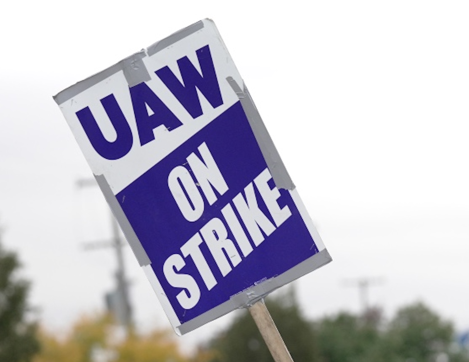 UAW strike sign