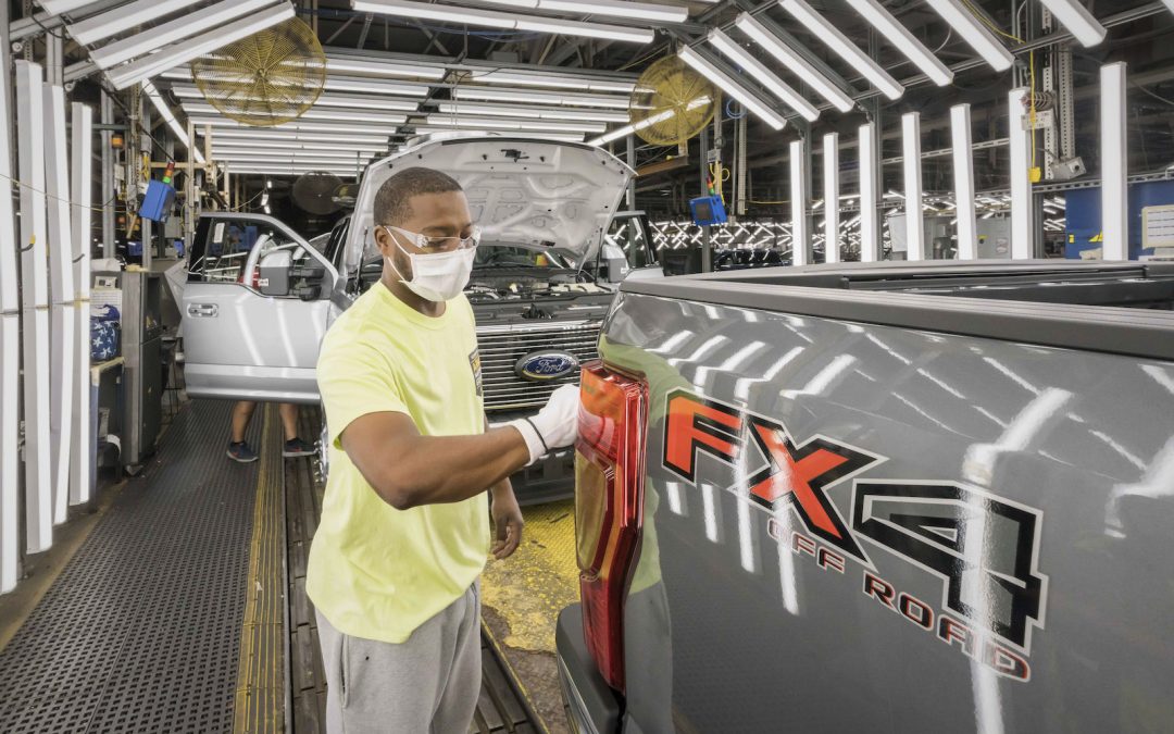 Two Large Ford Plants Vote Against New Agreement