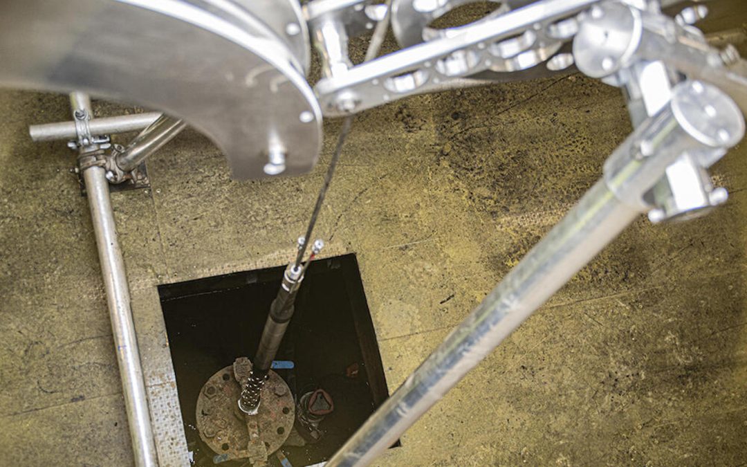Searching for Fossil Fuels Two Scientists May Help Make the “Hydrogen Economy” A Reality Instead